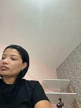 valerie lya online show from May 23, 2026, 8:13 pm