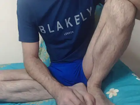 yvesstorm1 online show from November 18, 2025, 6:12 pm