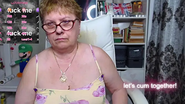 Snapshot of Mella4you chatting on January 17, 2025, 2:50 pm Mella4you online show from January 17, 2025, 2:50 pm