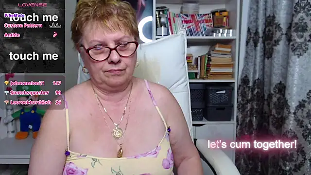 Snapshot of Mella4you chatting on January 30, 2025, 2:25 pm Mella4you online show from January 30, 2025, 2:25 pm