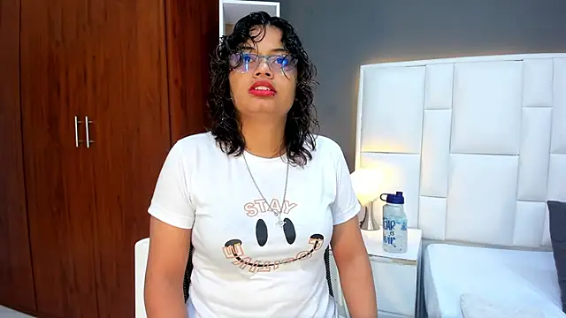 yeral2017 online show from January 17, 2026, 3:06 pm