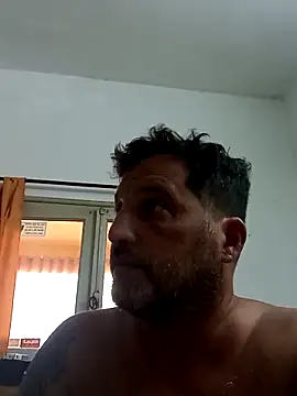 Snapshot of Reload_033 chatting on February 24, 2026, 9:02 pm Reload 033 online show from February 24, 2026, 9:02 pm