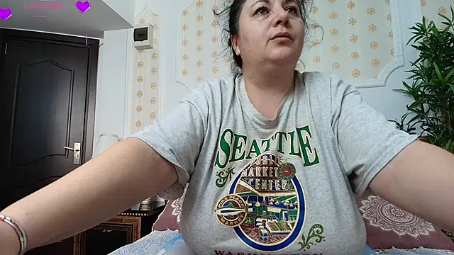 AleshaArabian online show from March 13, 2026, 11:06 am