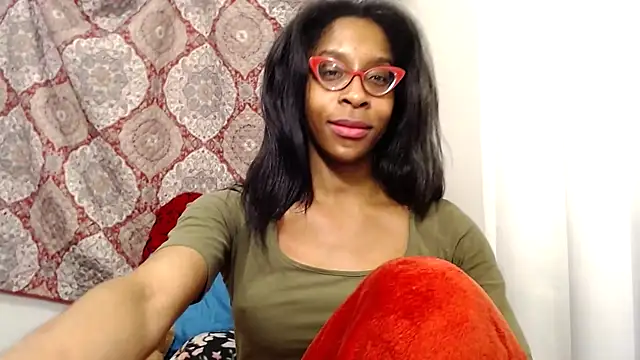 Snapshot of MissMegane chatting on January 28, 2025, 12:26 am MissMegane online show from January 28, 2025, 12:26 am