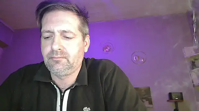 Snapshot of matrikes1 chatting on March 3, 2026, 6:58 pm matrikes1 online show from March 3, 2026, 6:58 pm