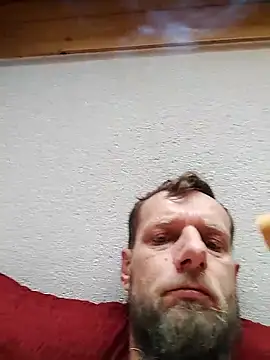 Snapshot of Kw8585kw chatting on February 25, 2025, 1:50 pm Kw8585kw online show from February 25, 2025, 1:50 pm