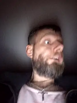 Snapshot of Kw8585kw chatting on December 1, 2025, 7:08 pm Kw8585kw online show from December 1, 2025, 7:08 pm