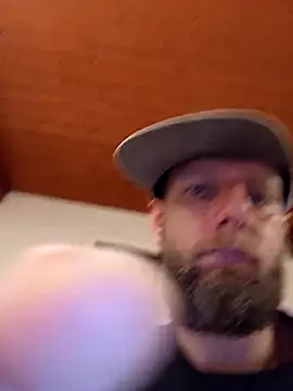 Snapshot of Kw8585kw chatting on December 14, 2025, 11:09 pm Kw8585kw online show from December 14, 2025, 11:09 pm