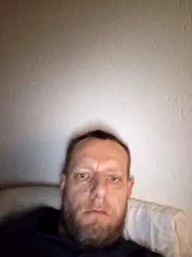 Snapshot of Kw8585kw chatting on February 7, 2026, 5:00 am Kw8585kw online show from February 7, 2026, 5:00 am