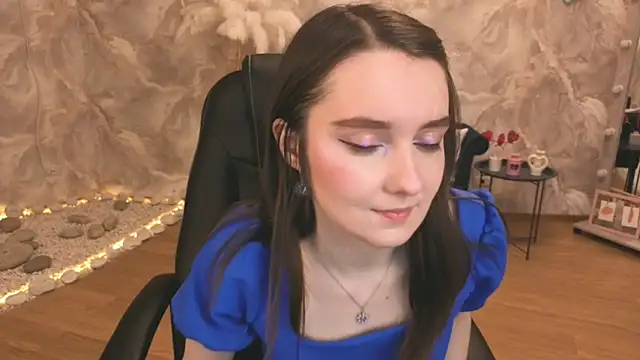 CloudGrace online show from February 12, 2026, 3:23 am