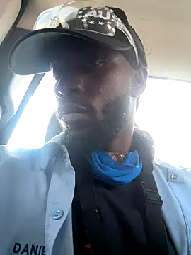 danieldonte online show from November 17, 2025, 10:04 pm