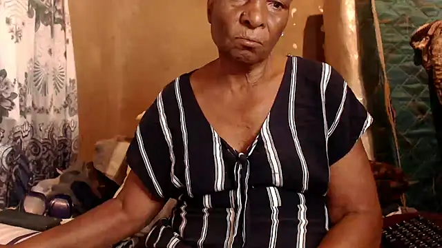 Snapshot of NaughtyGranny chatting on February 15, 2026, 8:49 pm NaughtyGranny online show from February 15, 2026, 8:49 pm