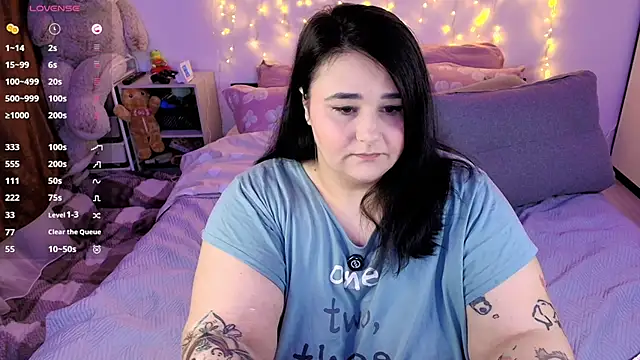 Snapshot of naughtykiss chatting on February 15, 2026, 10:47 am naughtykiss online show from February 15, 2026, 10:47 am