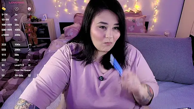 Snapshot of naughtykiss chatting on February 21, 2026, 11:11 am naughtykiss online show from February 21, 2026, 11:11 am