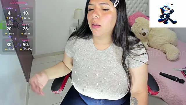 Snapshot of Karlathompson chatting on February 20, 2025, 7:52 pm Karlathompson online show from February 20, 2025, 7:52 pm