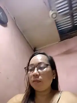 Snapshot of asianwet4u chatting on February 24, 2026, 3:43 pm asianwet4u online show from February 24, 2026, 3:43 pm