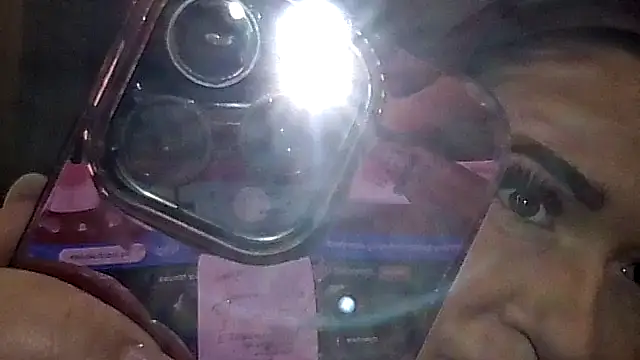 avajade online show from November 17, 2025, 11:05 am