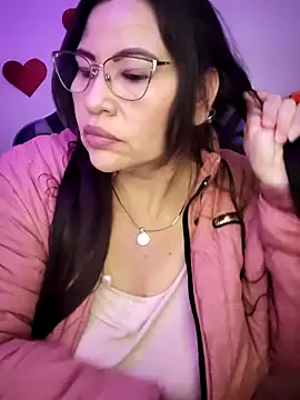 Snapshot of esmeralda_milf chatting on February 24, 2026, 7:45 pm esmeralda milf online show from February 24, 2026, 7:45 pm