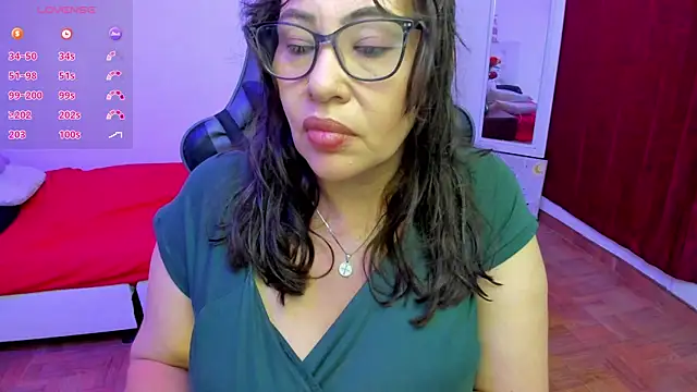 Snapshot of esmeralda_milf chatting on May 16, 2026, 7:23 pm esmeralda milf online show from May 16, 2026, 7:23 pm