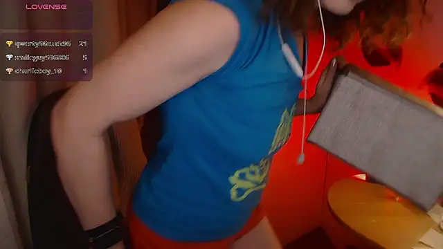 JohansonKatie online show from January 6, 2025, 12:59 am