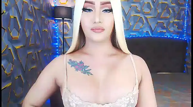 Snapshot of KylieMaxwellCaulfield_TS chatting on January 24, 2025, 11:56 pm KylieMaxwellCaulfield TS online show from January 24, 2025, 11:56 pm