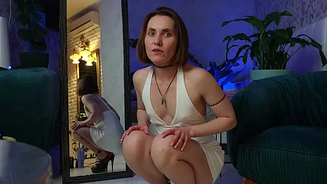 Snapshot of ClaraBendover chatting on March 19, 2026, 8:02 pm ClaraBendover online show from March 19, 2026, 8:02 pm