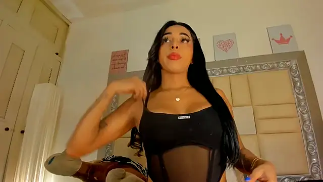 JessicaSloan online show from October 25, 2025, 1:51 pm