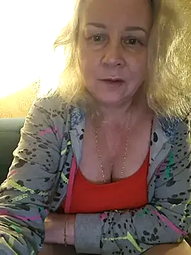 Snapshot of Janahotty chatting on January 8, 2026, 4:31 pm Janahotty online show from January 8, 2026, 4:31 pm