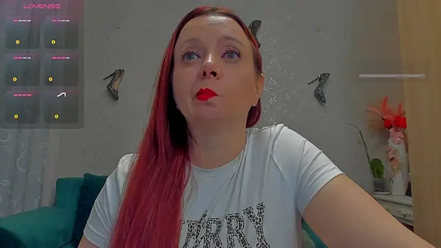 Snapshot of emilianna666 chatting on November 29, 2025, 1:47 pm emilianna666 online show from November 29, 2025, 1:47 pm