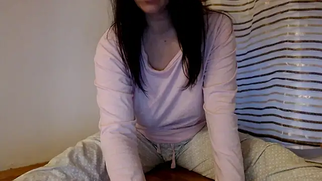 Snapshot of SofiaLenis chatting on December 14, 2025, 2:11 pm SofiaLenis online show from December 14, 2025, 2:11 pm