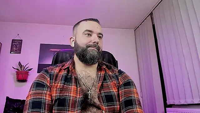 Snapshot of ChristophJules chatting on February 8, 2025, 12:28 am ChristophJules online show from February 8, 2025, 12:28 am