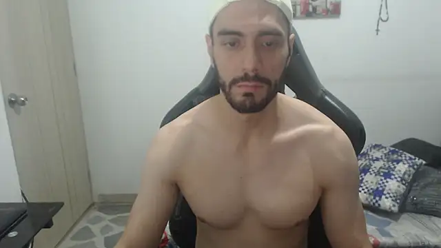 samuelgarcia  online show from October 26, 2025, 9:37 am