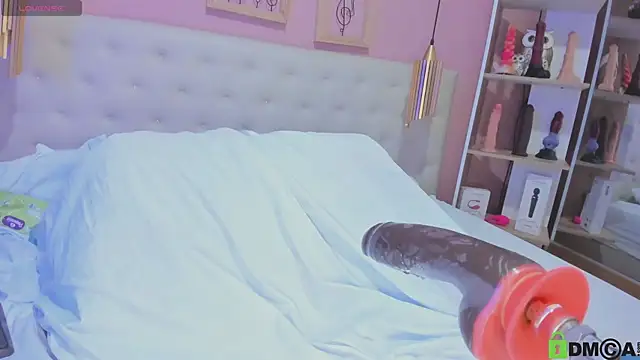 Snapshot of leylla_ chatting on November 12, 2025, 8:08 pm leylla online show from November 12, 2025, 8:08 pm