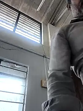 tz143143 online show from January 8, 2026, 10:39 am