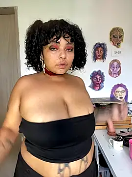 Snapshot of PrincessLauren420 chatting on October 3, 2025, 7:00 pm PrincessLauren420 online show from October 3, 2025, 7:00 pm