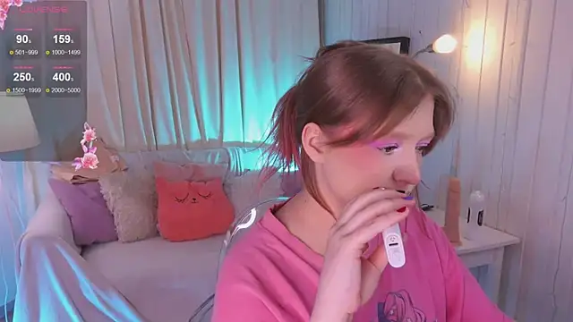 Snapshot of Crazy_Wine chatting on February 25, 2026, 9:46 pm Crazy Wine online show from February 25, 2026, 9:46 pm