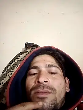 Snapshot of SunnyleoneBG chatting on January 4, 2025, 11:59 pm SunnyleoneBG online show from January 4, 2025, 11:59 pm