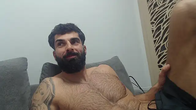 Verycutex online show from December 2, 2025, 8:26 pm