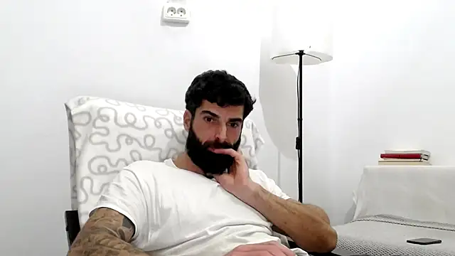 Verycutex online show from December 19, 2025, 10:17 pm