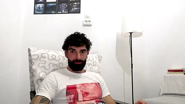 Verycutex online show from March 9, 2026, 4:00 pm