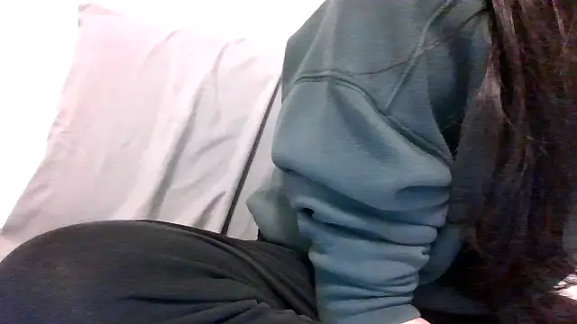 Snapshot of Sexy_asianxx chatting on March 24, 2026, 5:45 am Sexy asianxx online show from March 24, 2026, 5:45 am