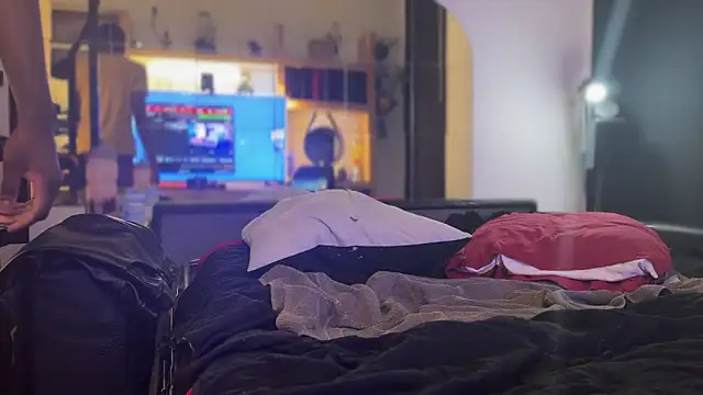 Snapshot of Sportparis4 chatting on January 26, 2025, 12:16 am Sportparis4 online show from January 26, 2025, 12:16 am