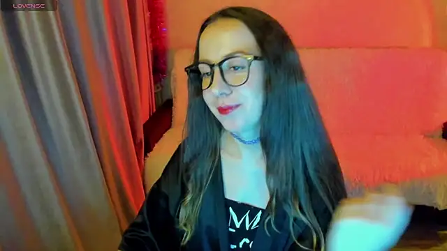 Snapshot of CurlySteph chatting on October 16, 2025, 6:20 pm CurlySteph online show from October 16, 2025, 6:20 pm