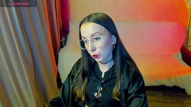 Snapshot of CurlySteph chatting on January 9, 2026, 7:26 pm CurlySteph online show from January 9, 2026, 7:26 pm