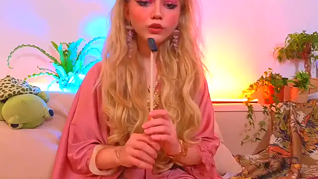 Nymph Eva online show from November 15, 2025, 6:48 pm