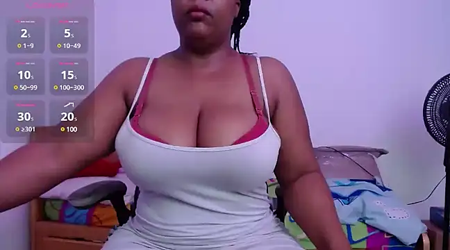 Snapshot of Britney_beg1 chatting on March 11, 2025, 3:37 am Britney beg1 online show from March 11, 2025, 3:37 am