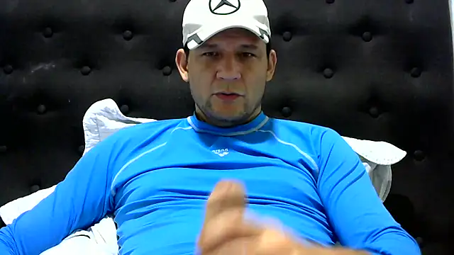 altenori112 online show from January 30, 2025, 1:44 am