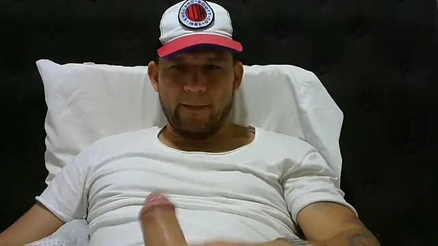 altenori112 online show from February 11, 2025, 12:49 am