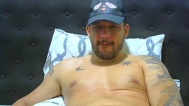 altenori112 online show from November 5, 2025, 12:43 am