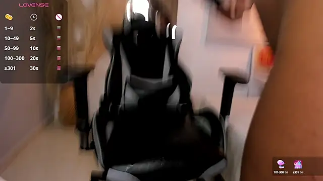 ashley 23  online show from December 25, 2024, 12:16 am